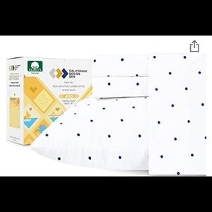 Queen size sheet Set- navy & white polka dots